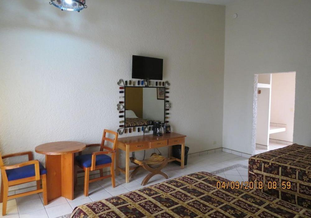 Hotel Mision Santa Maria San Quintin Zewnętrze zdjęcie